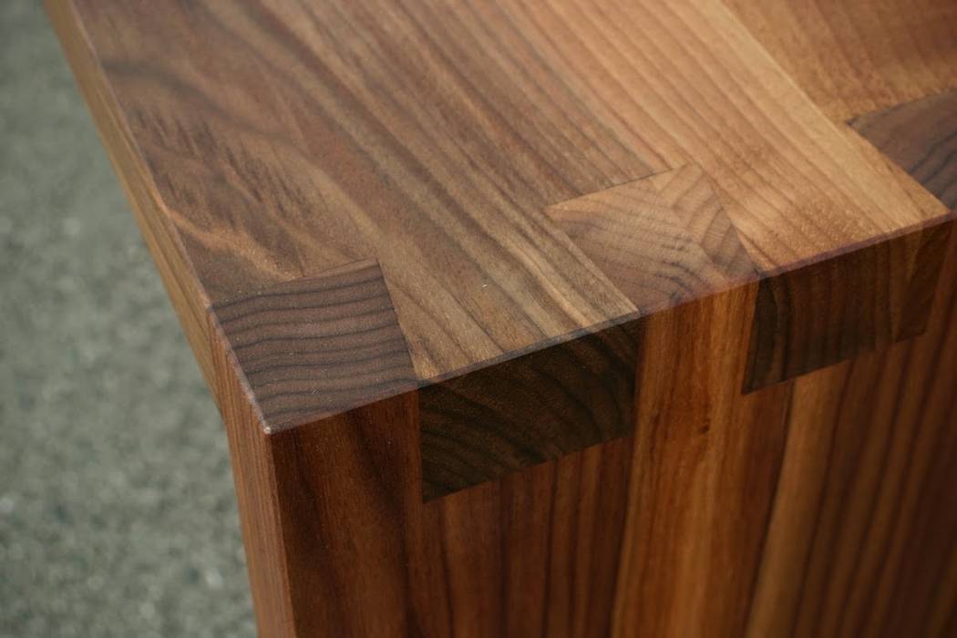 Detailansicht schwalbenschwanz-eckverbindung atelier sinnesmagnet