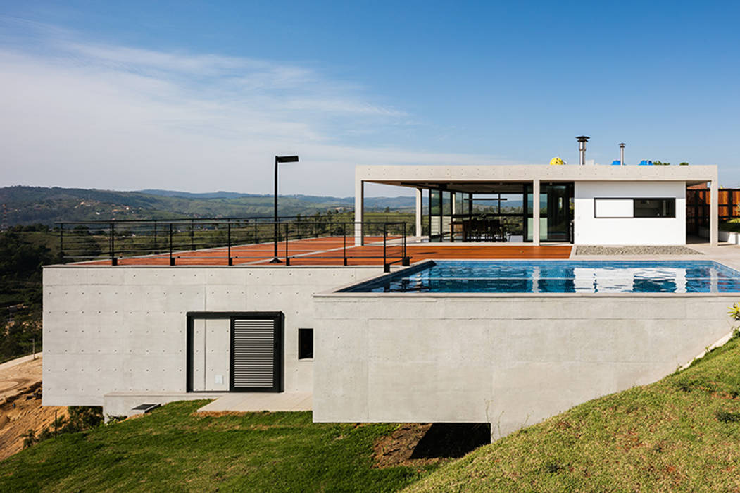 homify Piscinas modernas