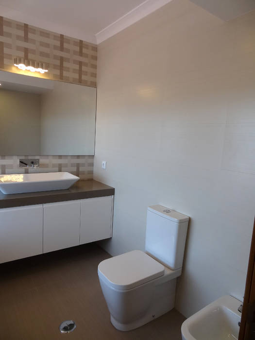 Casa de Banho Happy Ideas At Home - Arquitetura e Remodelação de Interiores Casas de banho modernas