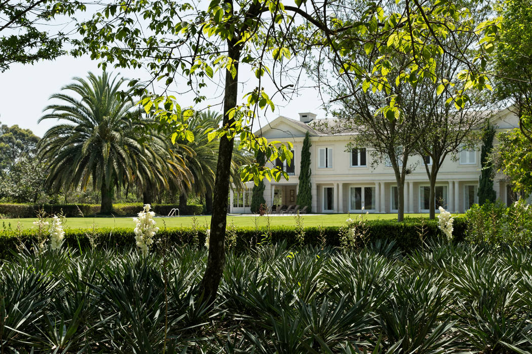 Residência São Paulo 2, Luciana Moraes Paisagismo Luciana Moraes Paisagismo Klassischer Garten