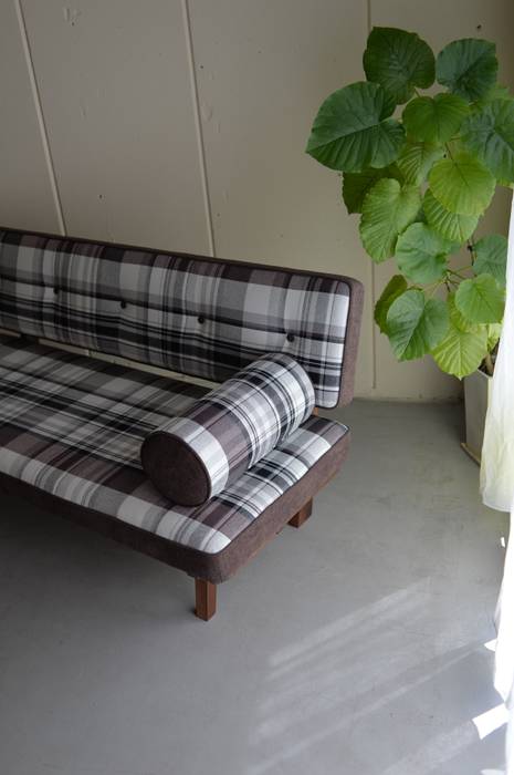 BUTTON SOFA, NATURE FURNISH NATURE FURNISH Phòng khách phong cách chiết trung Gỗ Wood effect Sofas & armchairs