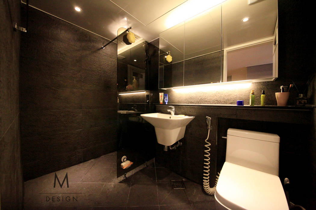 homify Modern Bathroom