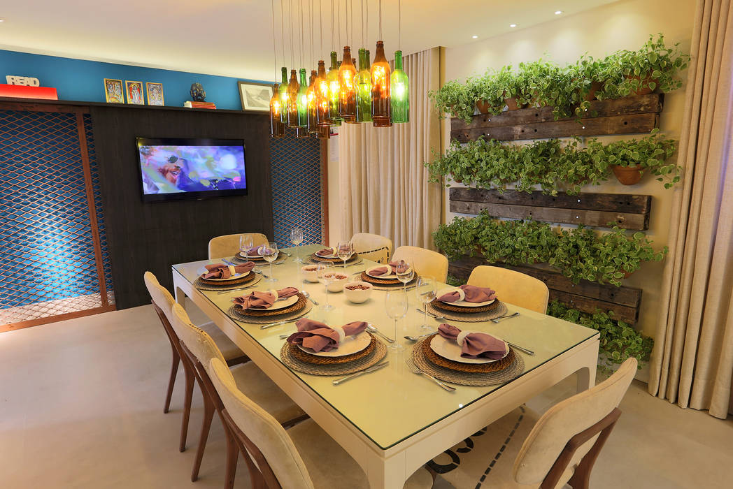 ​Cozinha e Jantar do Chef - Mostra Morar Mais Vitoria 2014 Lorrayne Zucolotto Arquitetura Salas de jantar modernas