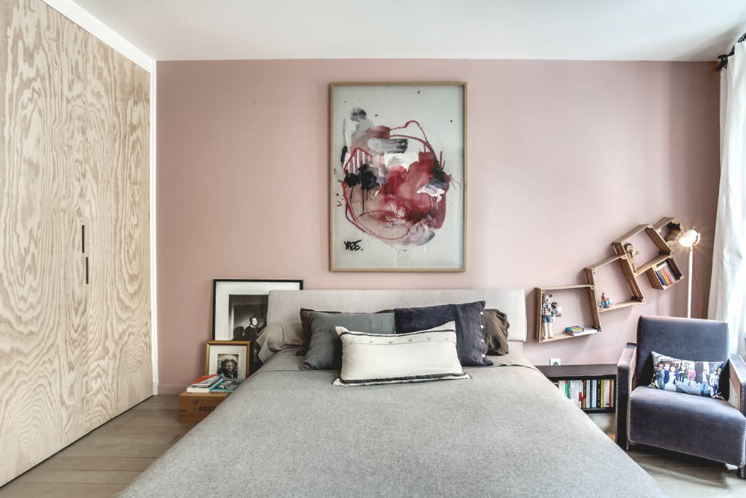 APPARTEMENT BOHEME CHIC AU MASCULIN, cristina velani cristina velani Skandinavische Schlafzimmer