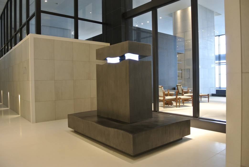 Andaz Tokyo 37th Floor Sculpture アッシュ・ペー・フランス株式会社 モダンな スパ 木,インテリア・デザイン,フィクスチャ,ガラス,フローリング,美術,複合材料,スペース,矩形,ファサード