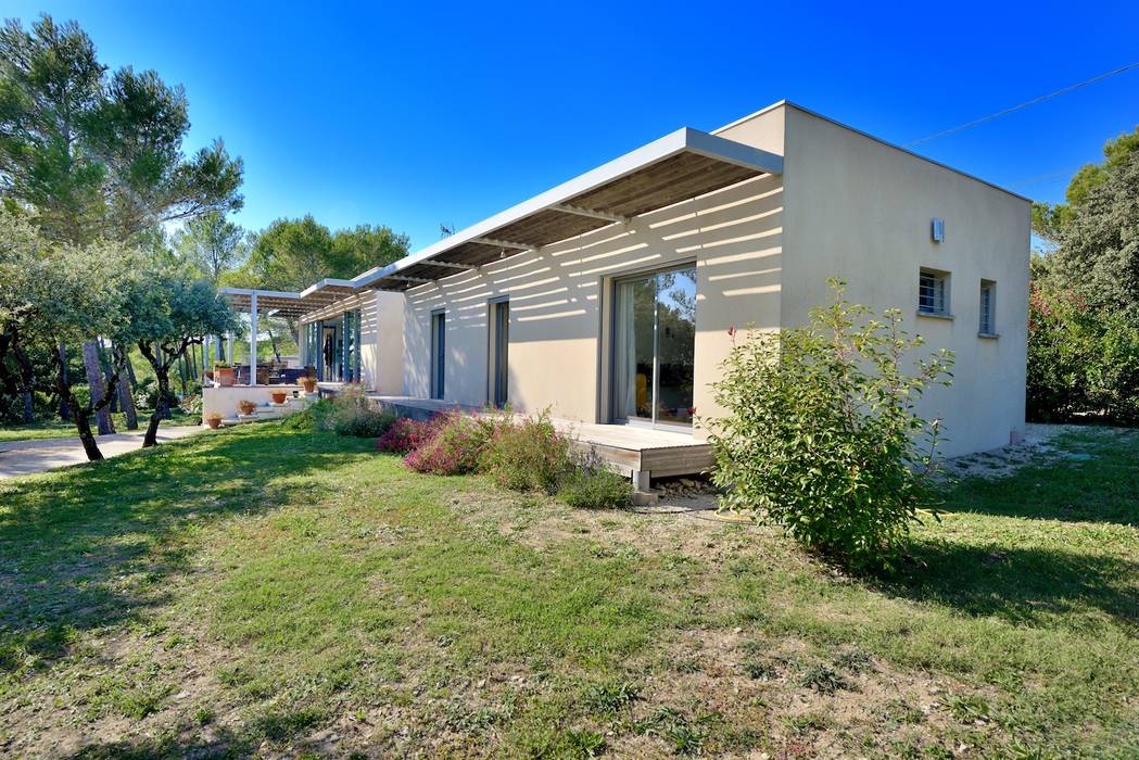 MAISON DEDANS-DEHORS, JOSE MARCOS ARCHITECTEUR JOSE MARCOS ARCHITECTEUR Modern Evler