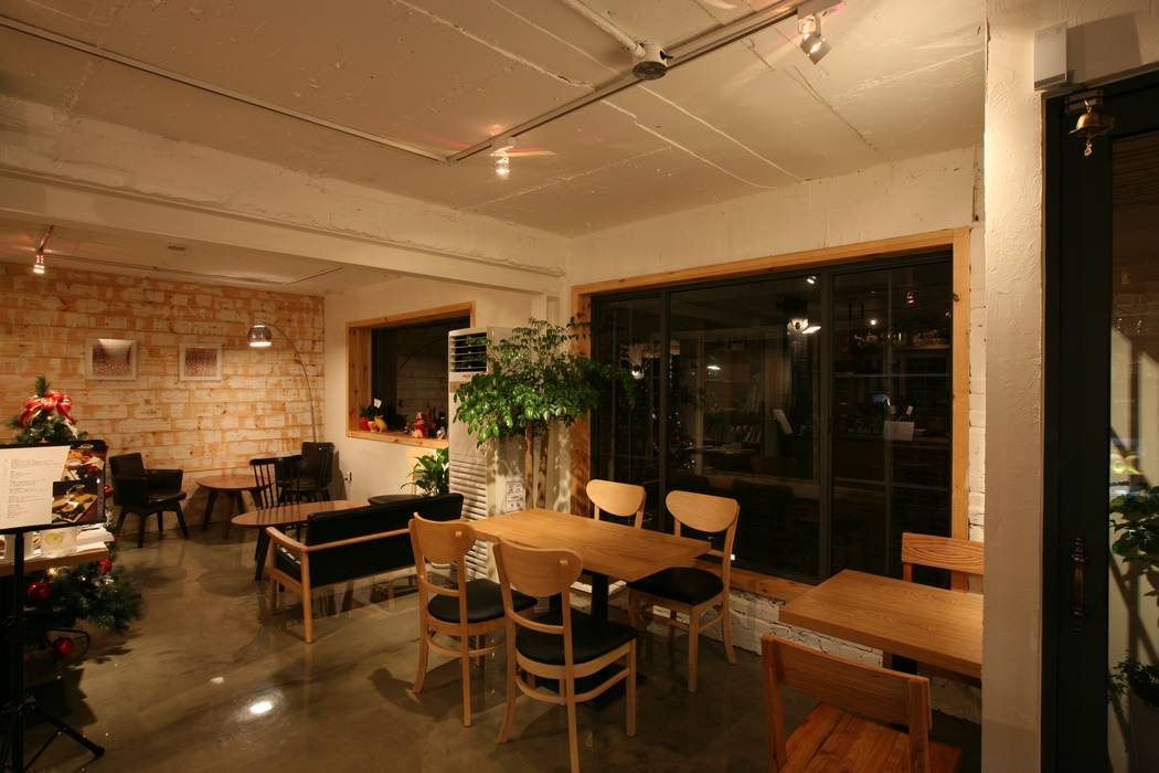 ZERA'S CAFE , cref 크리프 cref 크리프 Commercial spaces Gastronomy