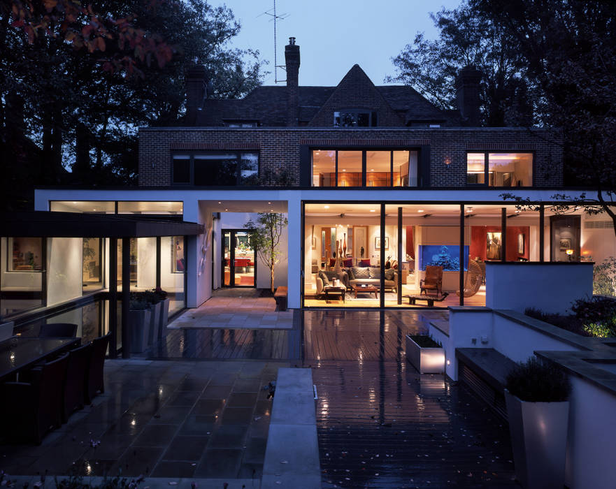 KSR Architects | Compton Avenue | Exterior homify منازل