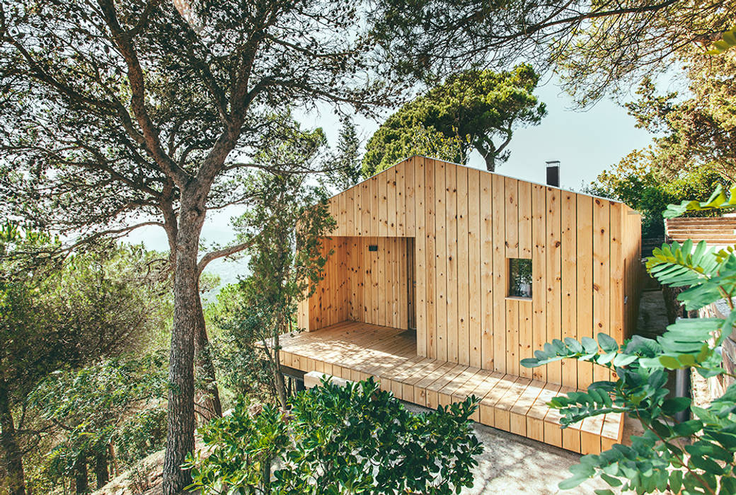 Casa estudio de madera, dom arquitectura dom arquitectura Casas estilo moderno: ideas, arquitectura e imágenes