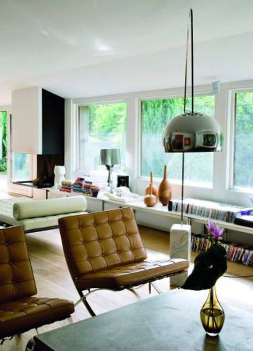 Colección Clásico-Moderno, BROWN ST BROWN ST Livings modernos: Ideas, imágenes y decoración Sofás y sillones