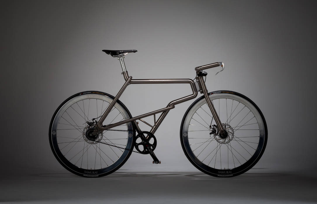 Bicycle - FUTAKU + TIG, miyake design miyake design Garajes de estilo industrial Garajes