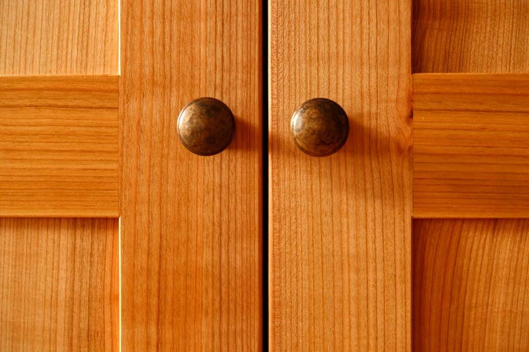 Schrank und sideboard atelier sinnesmagnet schlafzimmerkleiderschränke