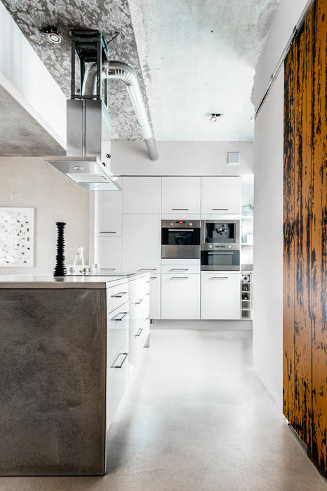 Our photoshoot for apartment design by Mode:lina Architects homify Eklektyczna kuchnia