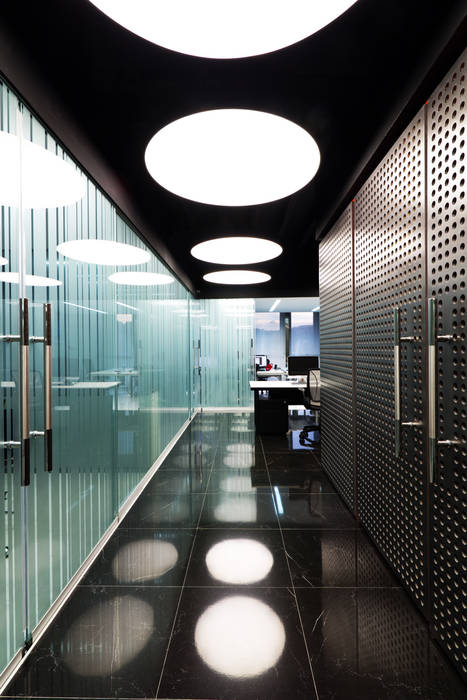 Oficinas Corporativas Abanto Capital, Tragaluz Estudio de Arquitectura Tragaluz Estudio de Arquitectura Oficinas de estilo moderno