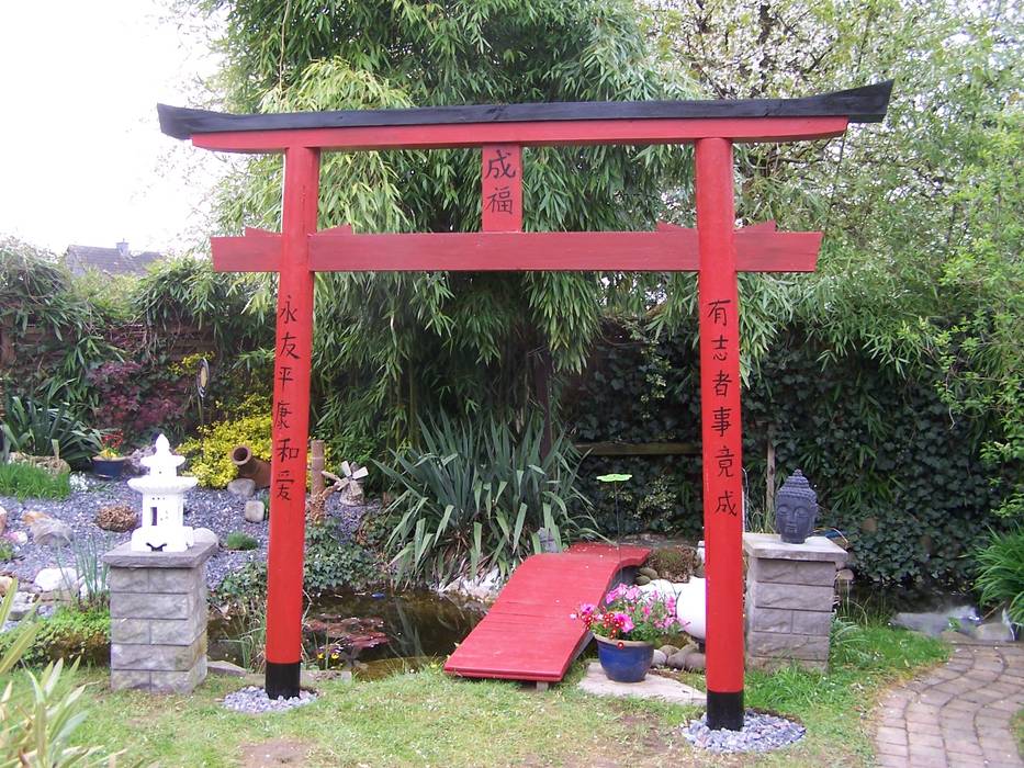 Bau eines Japanischen Torii, Waldeck-Upcycling-Products Waldeck-Upcycling-Products Aziatische tuinen