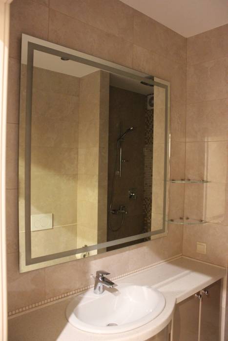 Зеркала с подсветкой, ReflectArt ReflectArt Classic style bathroom Glass Mirrors