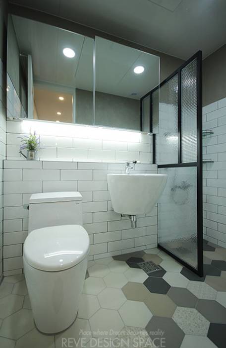 동탄아파트인테리어 능동 푸른마을두산위브 33평 인테리어, 디자인스튜디오 레브 디자인스튜디오 레브 모던스타일 욕실