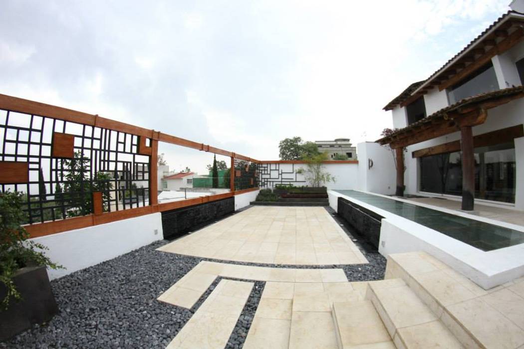 Terraza homify Balcones y terrazas modernos