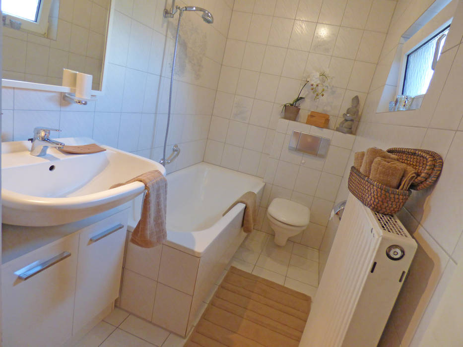 Home Staging Geerbte Immobilie, Birgit Hahn Home Staging Birgit Hahn Home Staging Country style bathroom