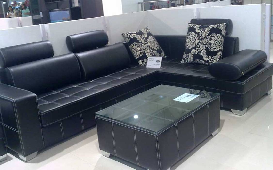 Sofas, CRYSTAL INTERIORS & FURNISHINGS CRYSTAL INTERIORS & FURNISHINGS Modern living room Sofas & armchairs