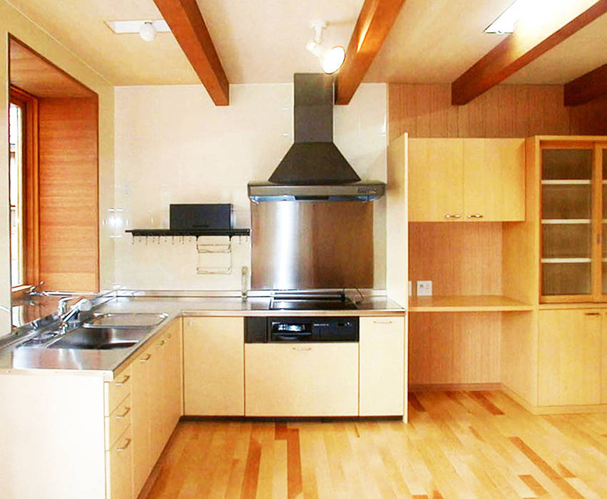 温室のある北国の家 ユミラ建築設計室 モダンな キッチン