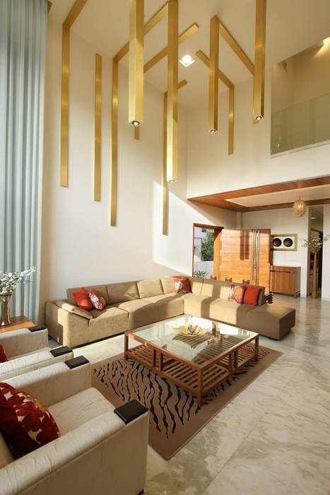 Mr.Rajan's Bungalow, P & D Associates P & D Associates Modern living room Property,Furniture,Couch,Table,Wood,studio couch,Living room,Interior design,Pillow,Comfort