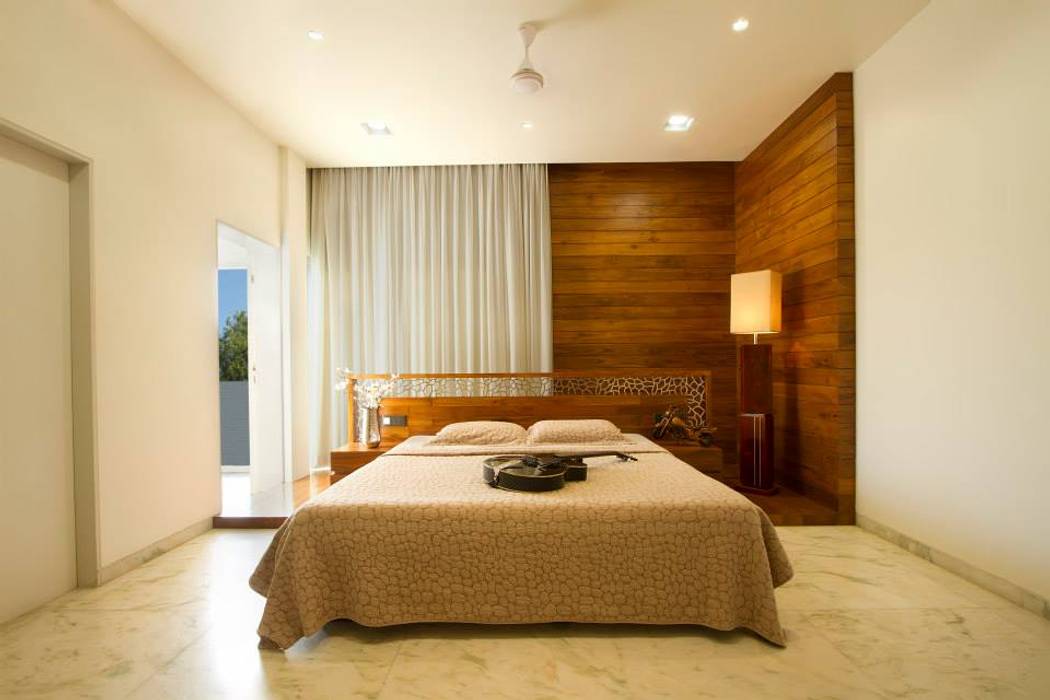 Mr.Rajan's Bungalow, P & D Associates P & D Associates Modern style bedroom