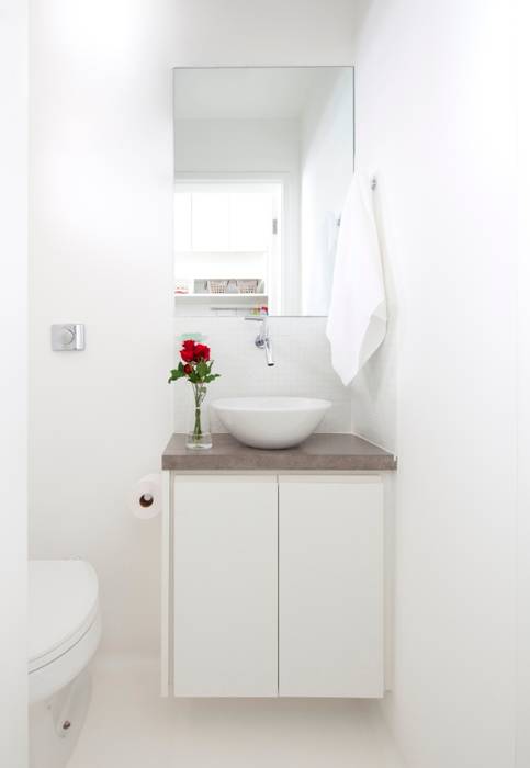 Apartamento da Maria Rita, INÁ Arquitetura INÁ Arquitetura Minimalist Banyo