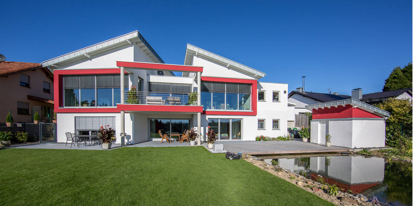 Modernes Einfamilienhaus in Dorfrandlage am Südhang, aaw Architektenbüro Arno Weirich aaw Architektenbüro Arno Weirich Modern home