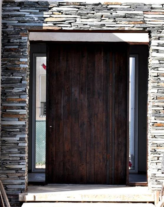 Casa Araoz, Arquitectura + Deco Arquitectura + Deco Puertas y ventanas modernas