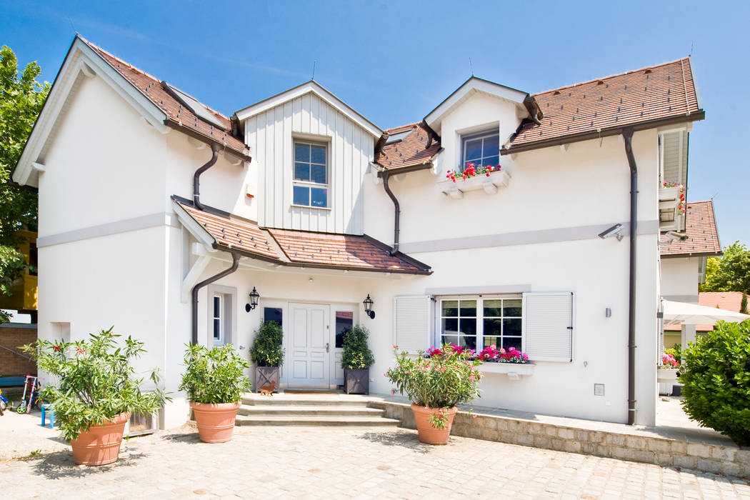 Einfamilienhaus in Laxenburg, WUNSCHHAUS WUNSCHHAUS Mediterrane huizen