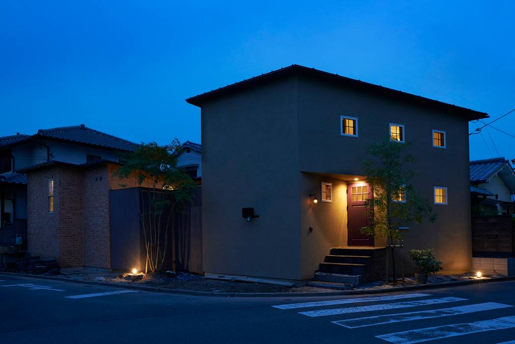 House in Higashikanmaki, Mimasis Design／ミメイシス デザイン Mimasis Design／ミメイシス デザイン モダンな 家 外観