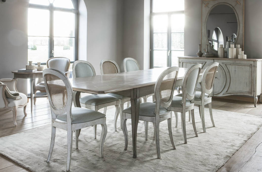 Comedor Medaillon Grange México Comedores modernos Madera maciza Multicolor Mesas