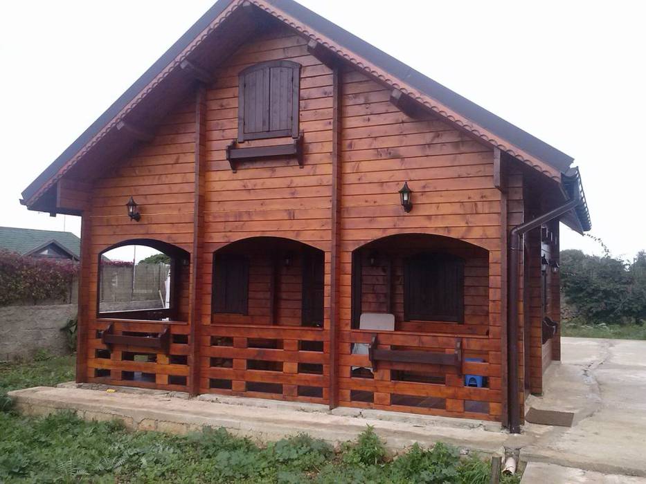 case di legno block house, CasediLegnoSr CasediLegnoSr 스칸디나비아 침실 우드 우드 그레인