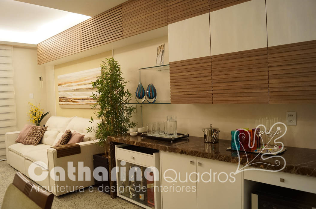 Apartamento Charitas - Niterói - RJ - 2014, Catharina Quadros Arquitetura e Interiores Catharina Quadros Arquitetura e Interiores Salas de estar modernas