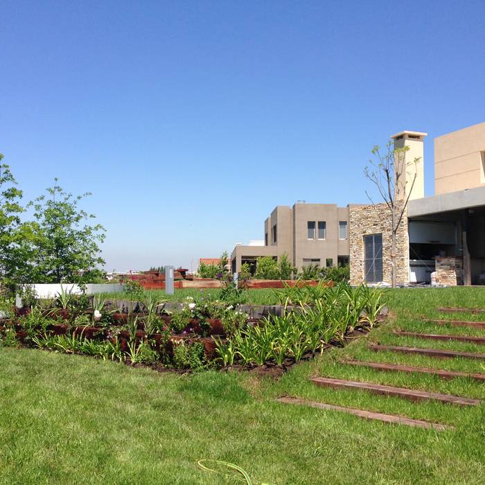 un jardin impactante, BAIRES GREEN BAIRES GREEN Taman Klasik