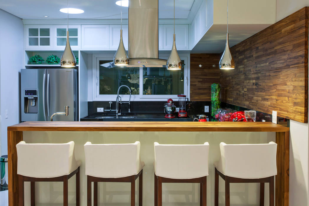 homify Modern kitchen Wood Wood effect