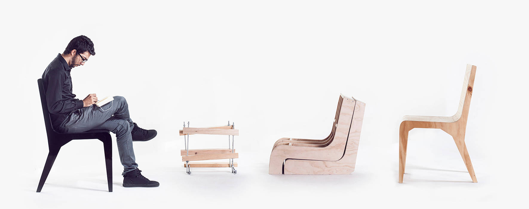 Pose Chair, Polígono Polígono Comedores de estilo tropical Madera Acabado en madera Sillas y bancos