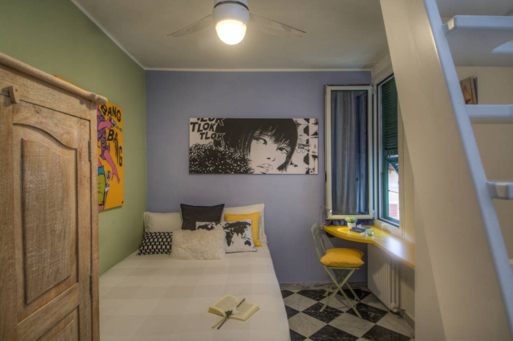 House Emilio Rescigno - Fotografia Immobiliare Camera da letto moderna Letti e testate