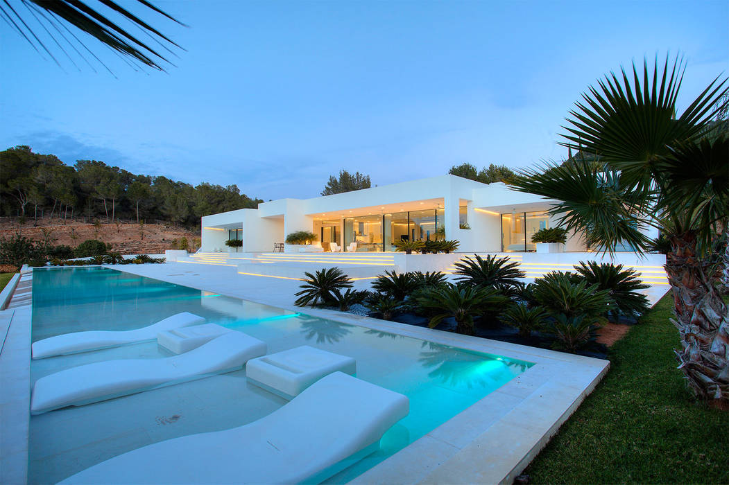 homify Piscinas modernas