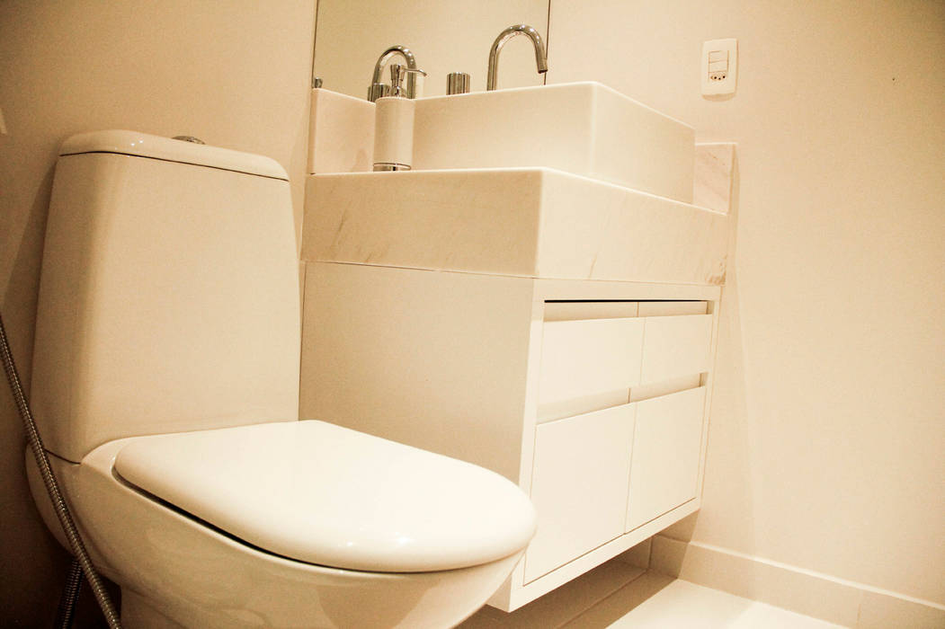 Apartamento Vila Clementino, Sandro Kawamura Designer de Interiores Sandro Kawamura Designer de Interiores Minimalist style bathroom