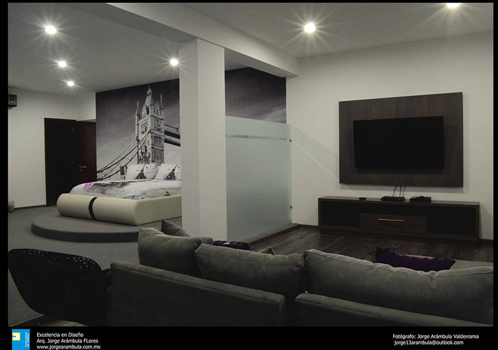 recamara con sala Excelencia en Diseño Dormitorios modernos Derivados de madera Transparente