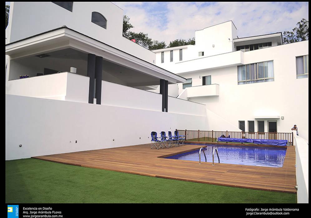 residencia Alondra, Excelencia en Diseño Excelencia en Diseño Modern pool Bricks Blue