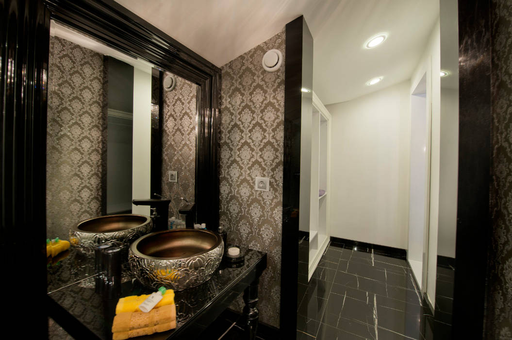 homify Modern Banyo