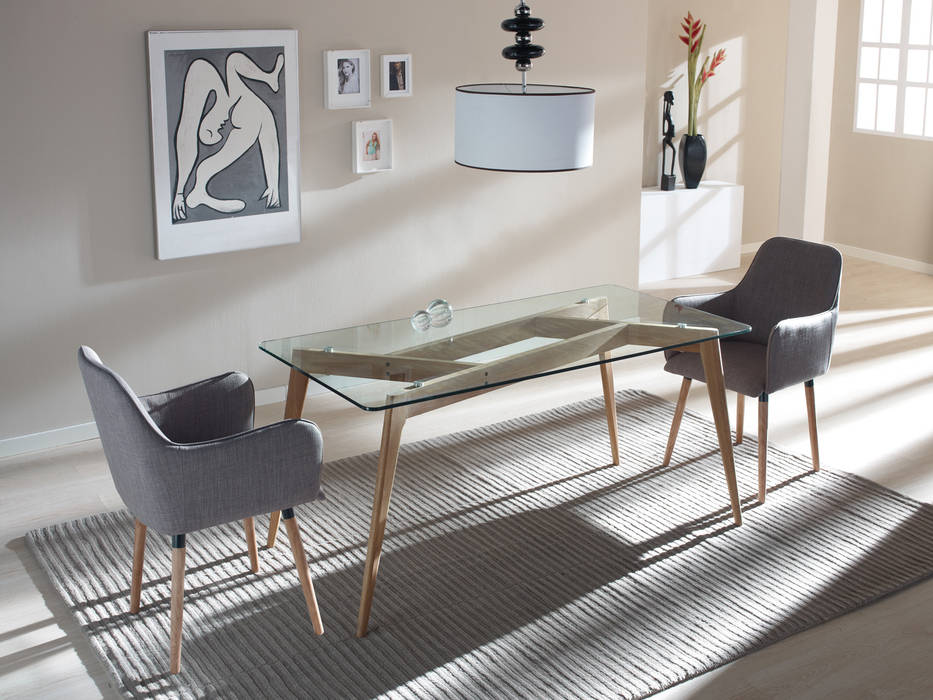 Conjunto comedor con mesa y dos sillones: comedor de estilo de ... Conjunto comedor con mesa y dos sillones: comedor de estilo de ...