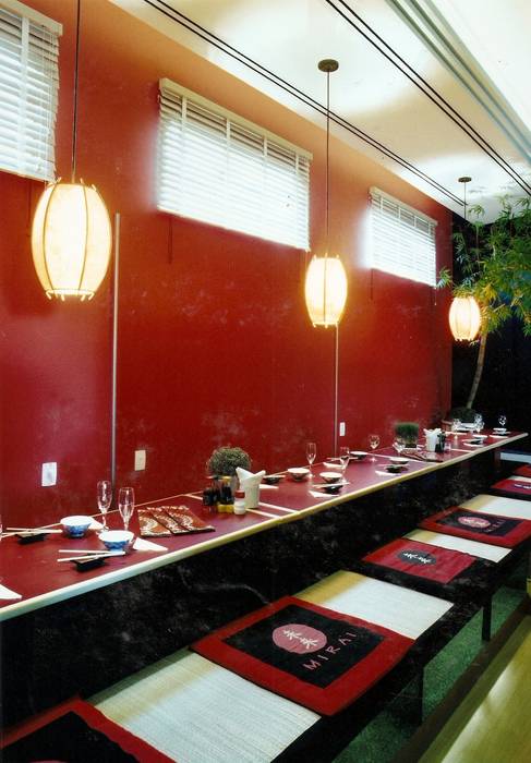 Restaurante Japonês , Luciano Esteves Arquitetura e Design Luciano Esteves Arquitetura e Design พื้นที่เชิงพาณิชย์ บาร์และคลับ