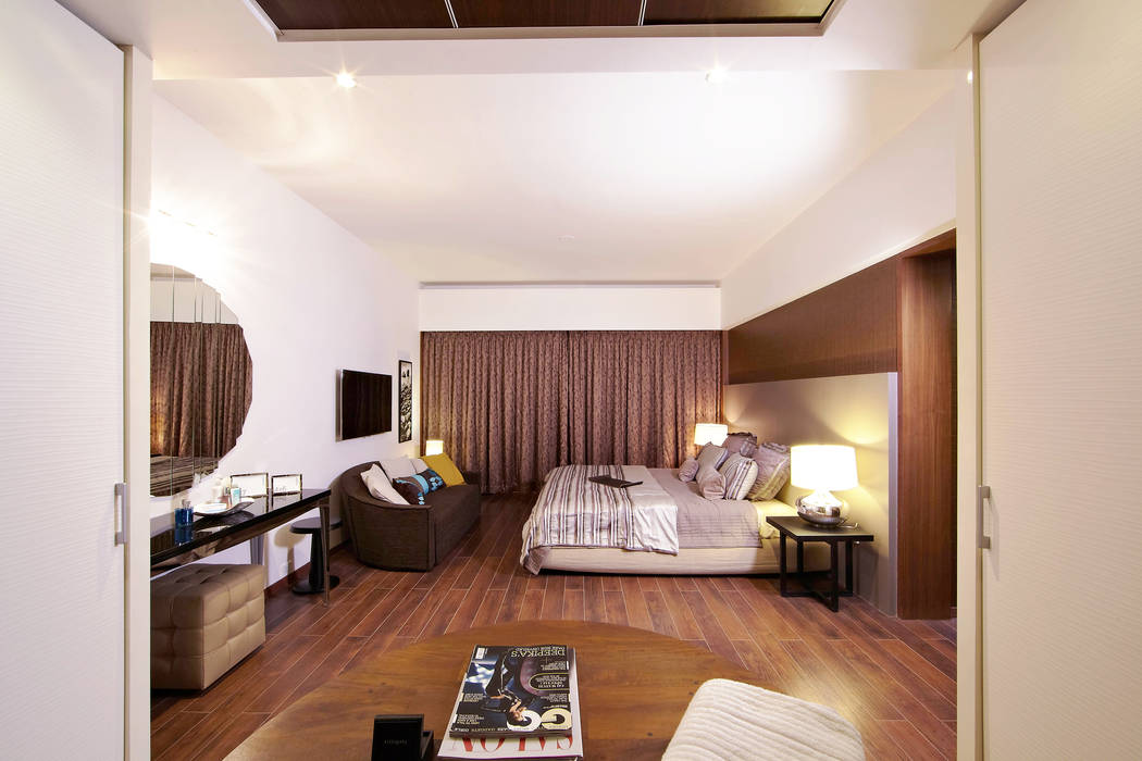 ABIL Experience Center - Castle Royale T4, Aijaz Hakim Architect [AHA] Aijaz Hakim Architect [AHA] Modern style bedroom