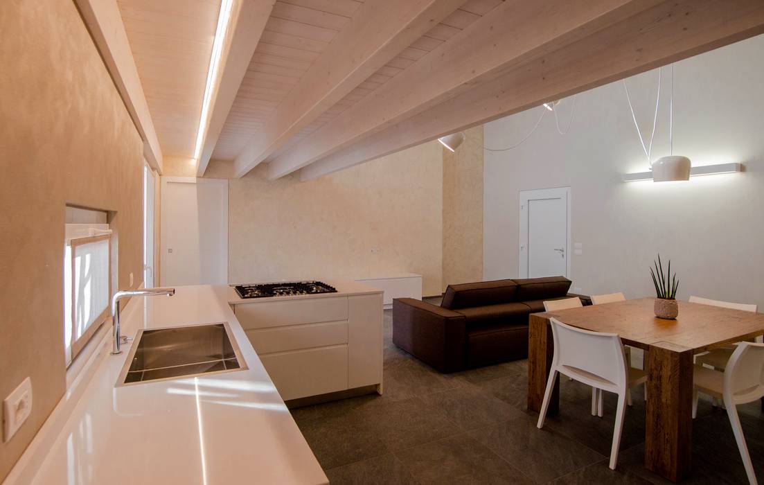 ​Villa Ilaria, casa in legno Progettolegno srl Soggiorno moderno Legno Effetto legno