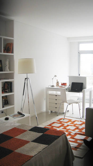 DTO 34 M2, BELGRANO, Buenos Aires, Arg., MinBai MinBai Phòng học/văn phòng phong cách tối giản Gỗ Wood effect Desks