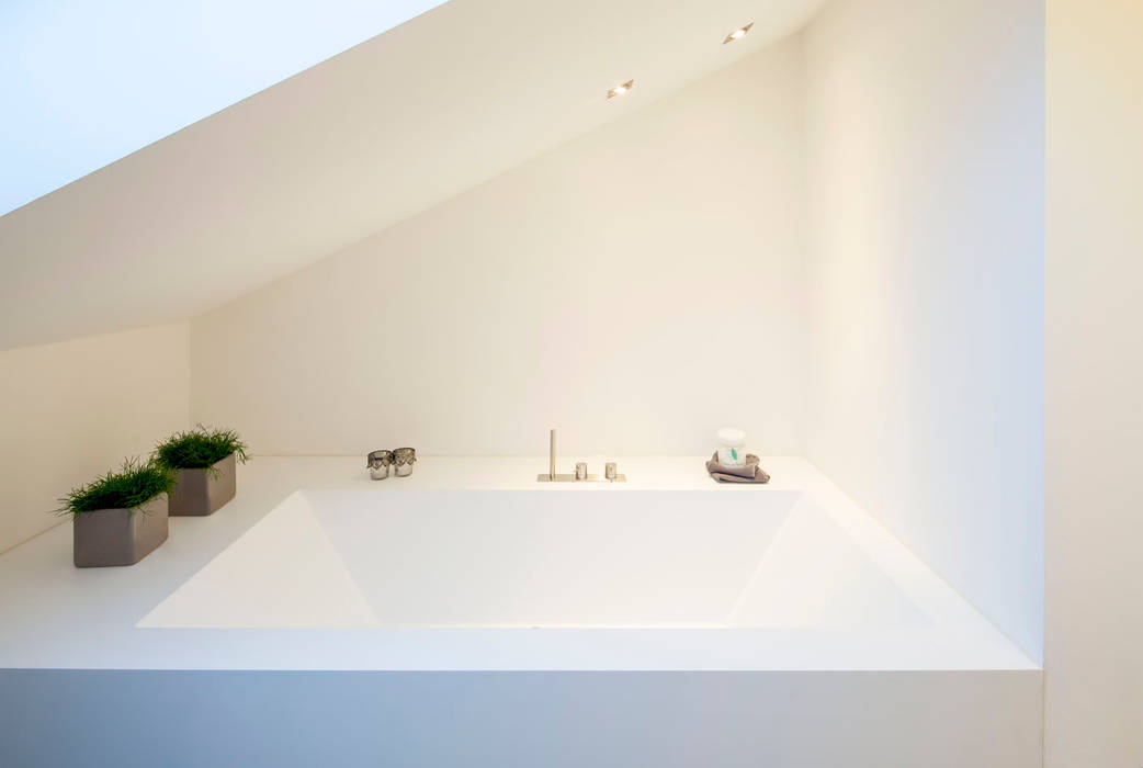 Haus R - Massivbau in Wegberg, Architektur Jansen Architektur Jansen Salle de bain minimaliste